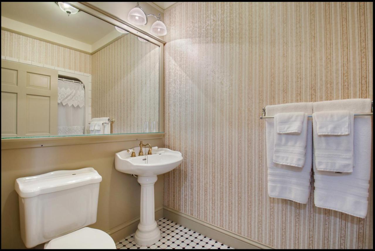 Carnegie Hall Boutique Hotel Ladysmith Extérieur photo