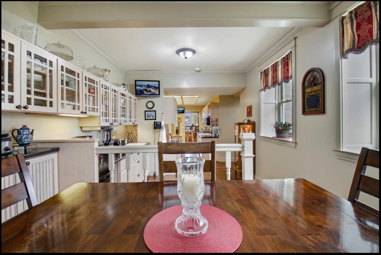 Carnegie Hall Boutique Hotel Ladysmith Extérieur photo